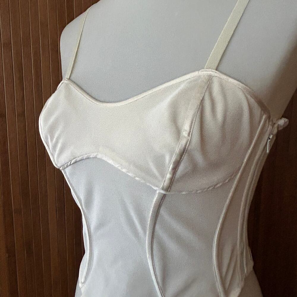 Bebe White Mesh Corset Top Silk Contrast Boned Bustier Size 4 NWT - Picture 9 of 9